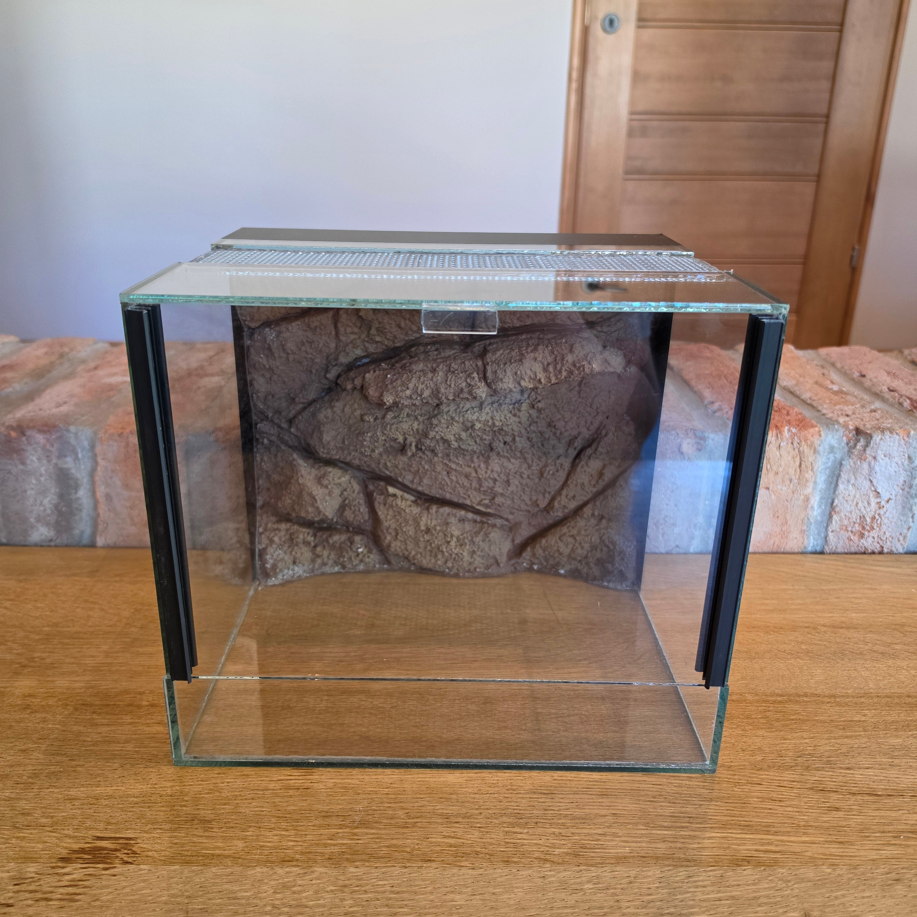 30×25×25 terrárium – Tágas és praktikus választás terráriumi állatokhoz