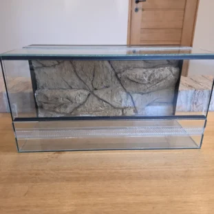 60×30×30 háttérrel ellátott terrárium